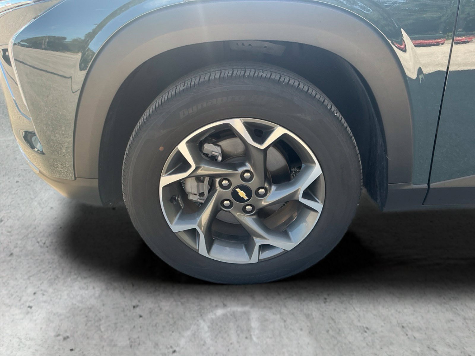 Used 2025 Chevrolet Trax LT w/ Driver Confidence Package FWD image 18