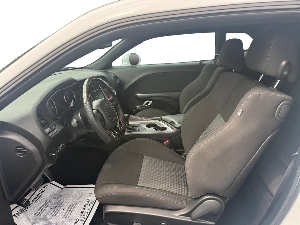 Used 2023 Dodge Challenger R/T Scat Pack RWD image 9
