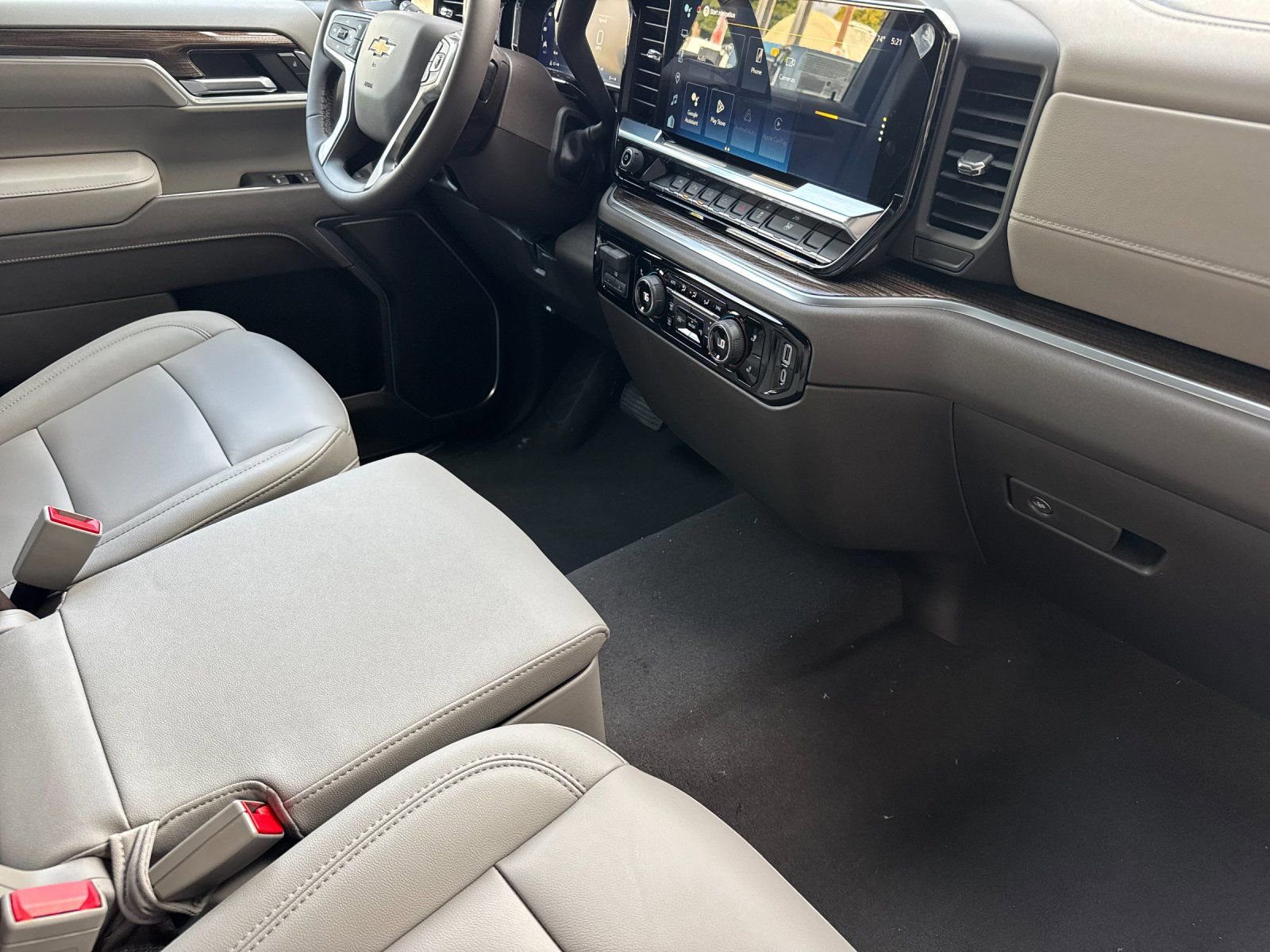 New 2026 Chevrolet Silverado 1500 LT w/ Safety Package image 16