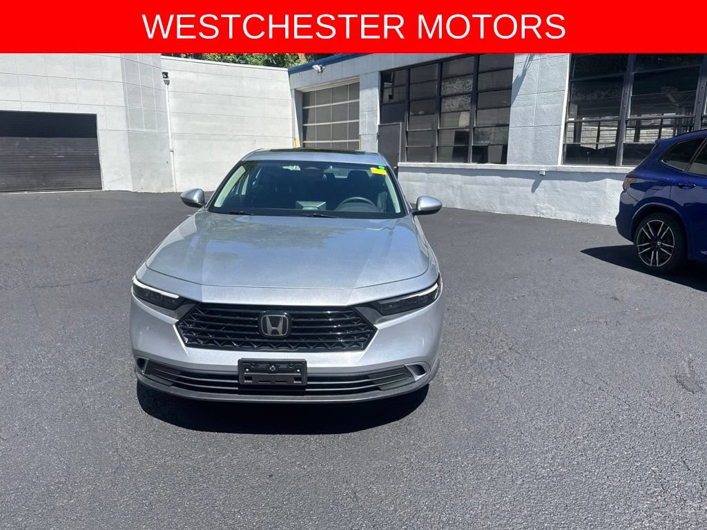 Used 2024 Honda Accord EX image 2