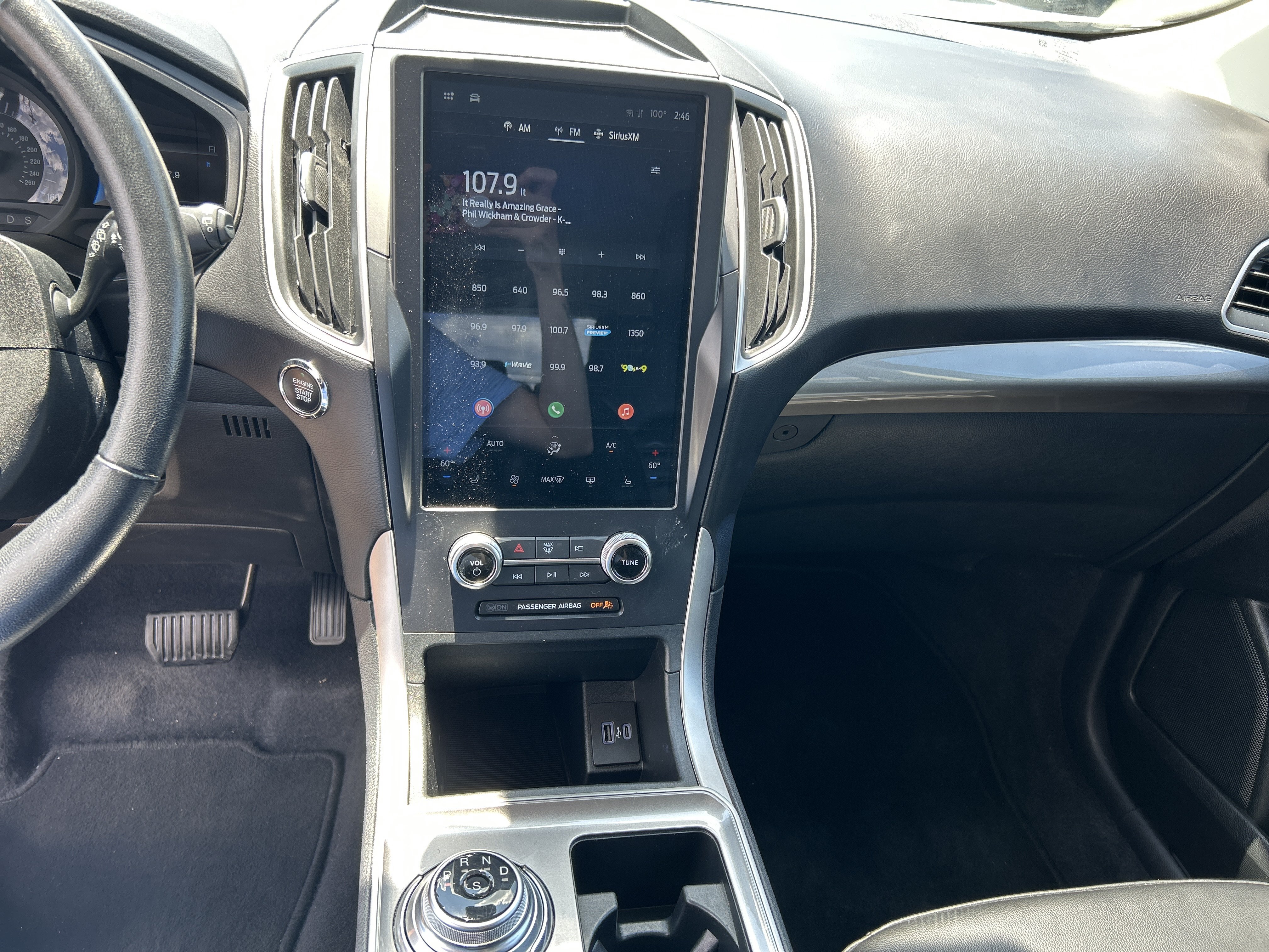 Used 2024 Ford Edge SEL AWD/4WD image 11
