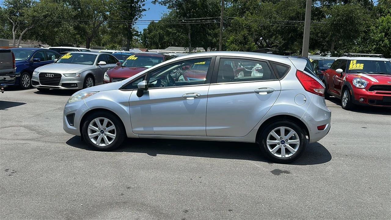 Used 2012 Ford Fiesta SE FWD image 12