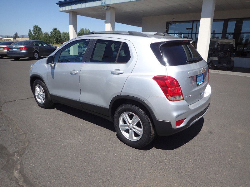 Used 2017 Chevrolet Trax LT image 3