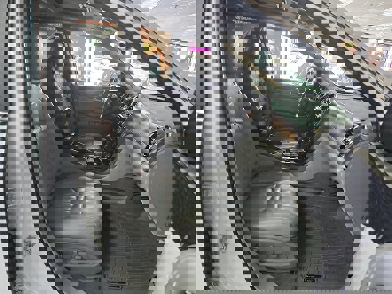 Used 2016 Buick Enclave Premium w/ Experience Buick Package image 16