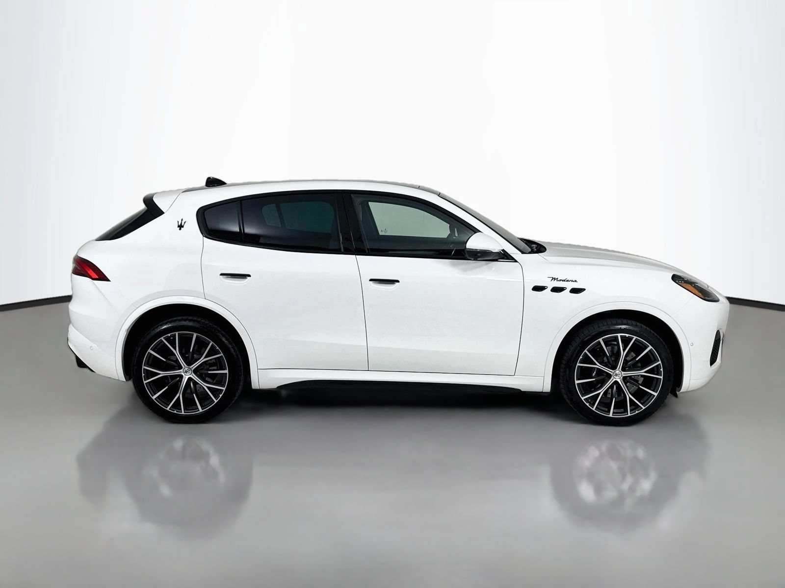 New 2026 Maserati Grecale Modena AWD/4WD image 8