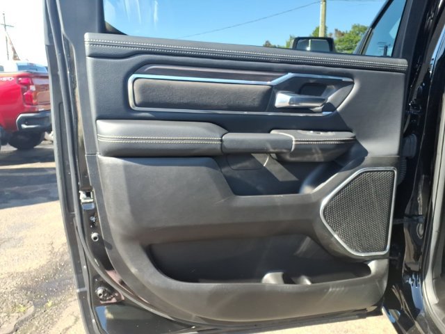 Used 2026 RAM 1500 Laramie AWD/4WD image 12