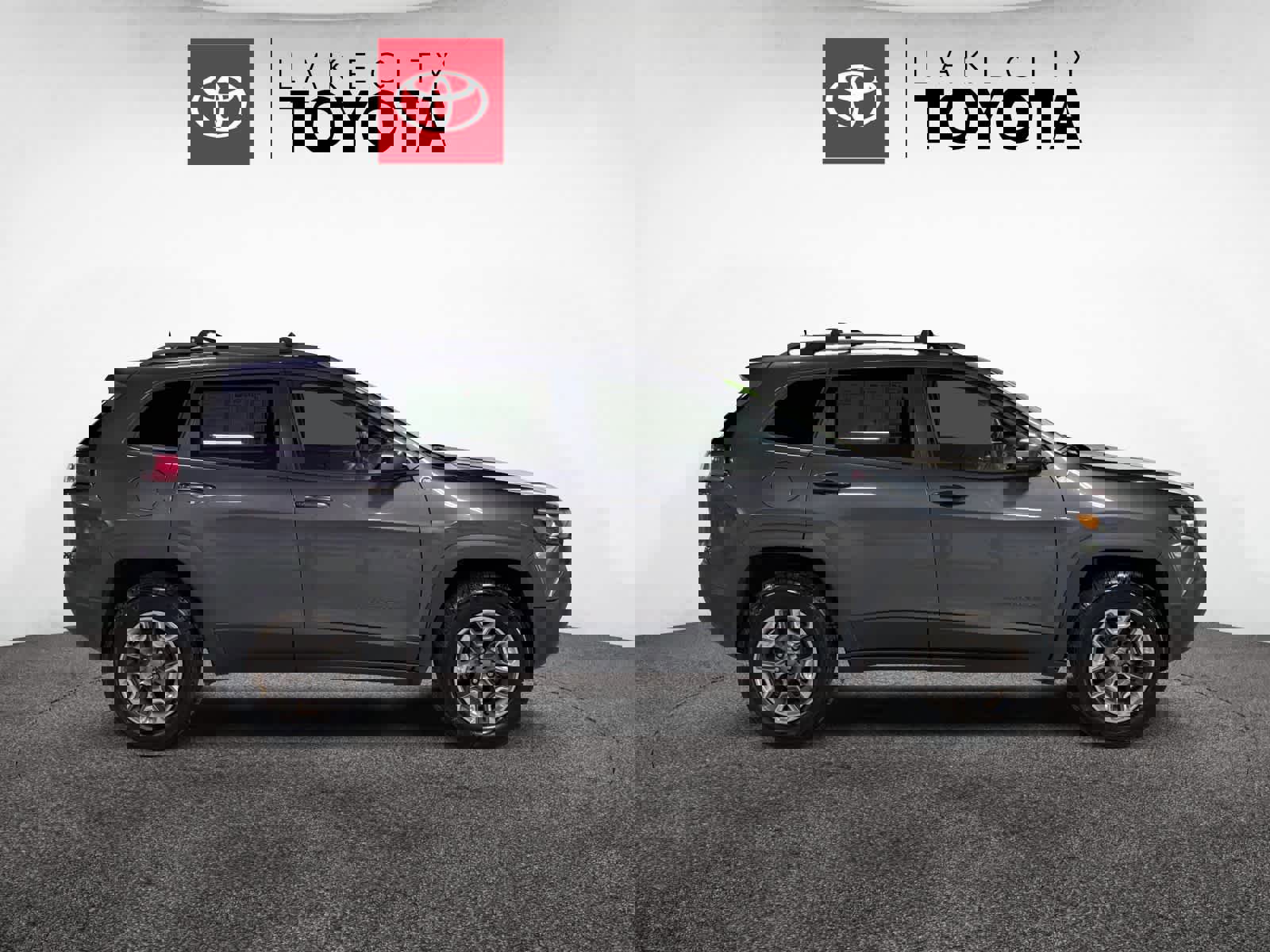 Used 2020 Jeep Cherokee Trailhawk w/ Technology Group image 9