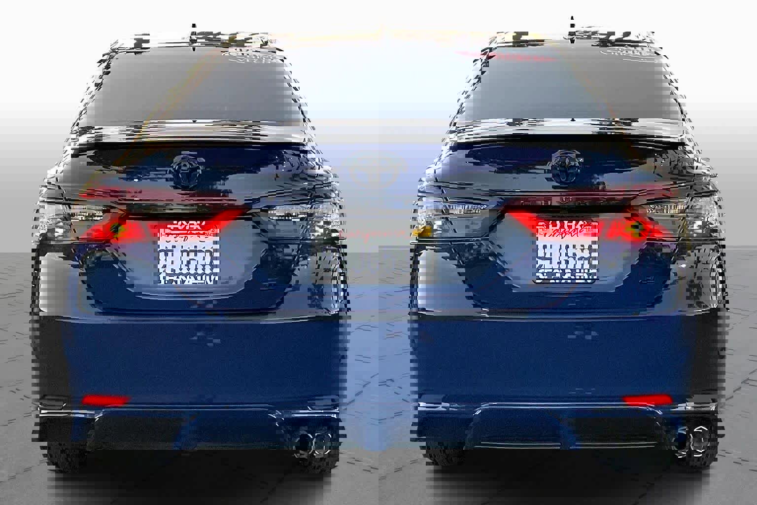 Certified 2023 Toyota Camry SE image 4