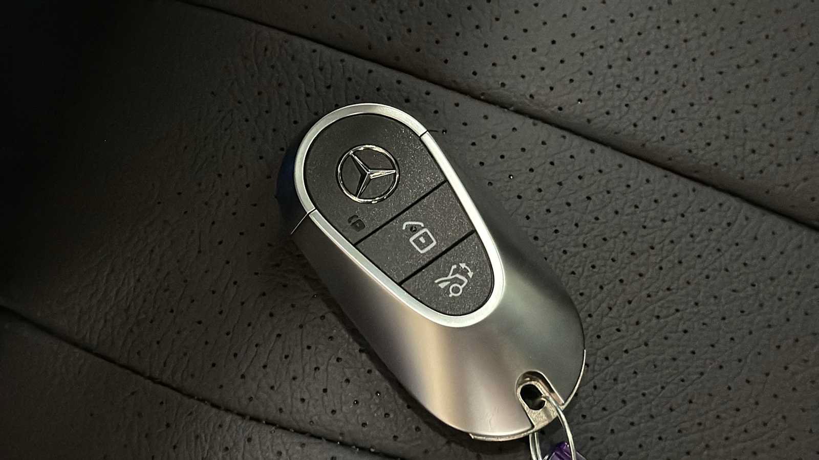 New 2026 Mercedes-Benz E 350 4MATIC Sedan image 36