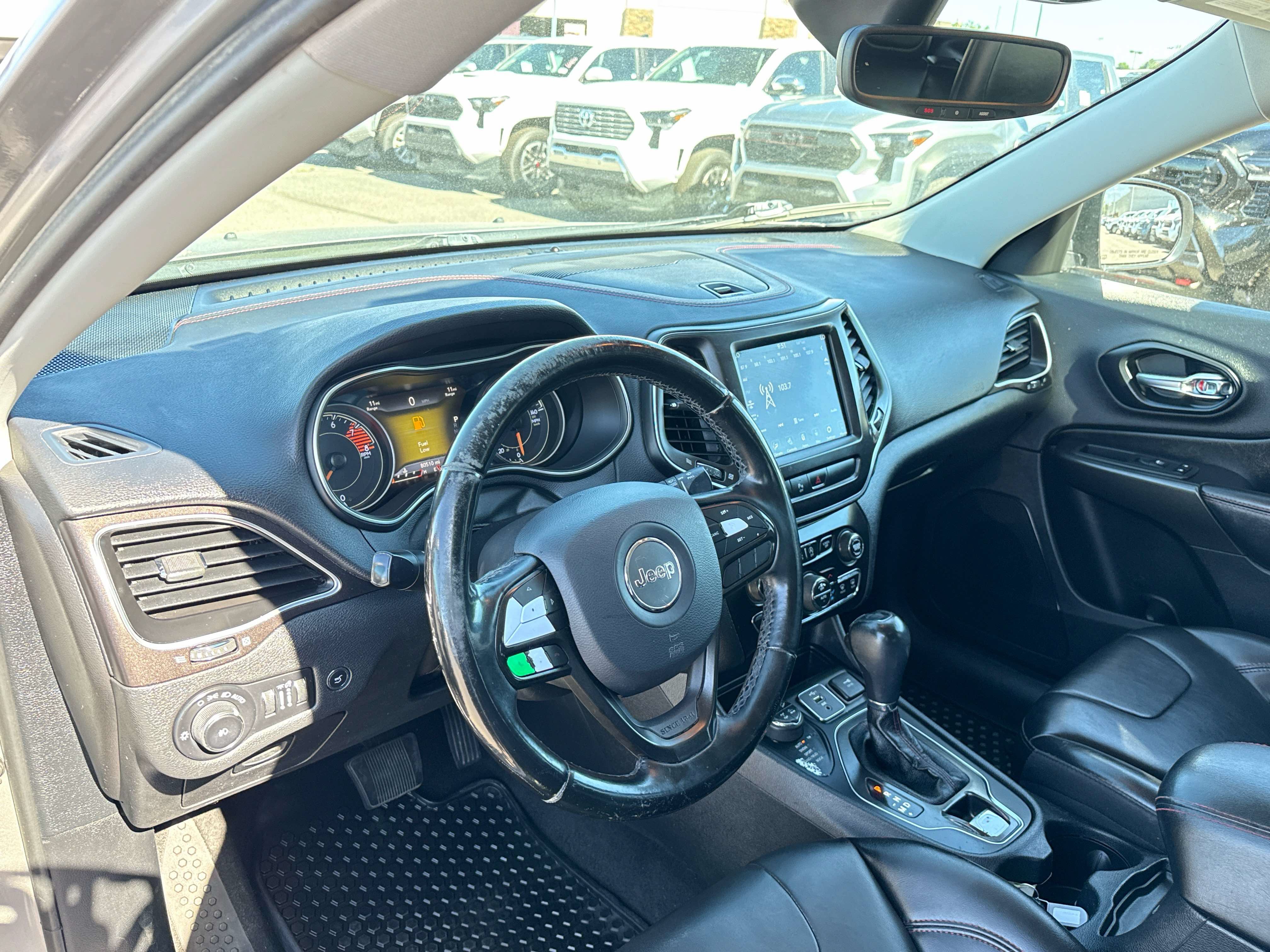 Used 2020 Jeep Cherokee Trailhawk w/ Comfort/Convenience Group AWD/4WD image 10