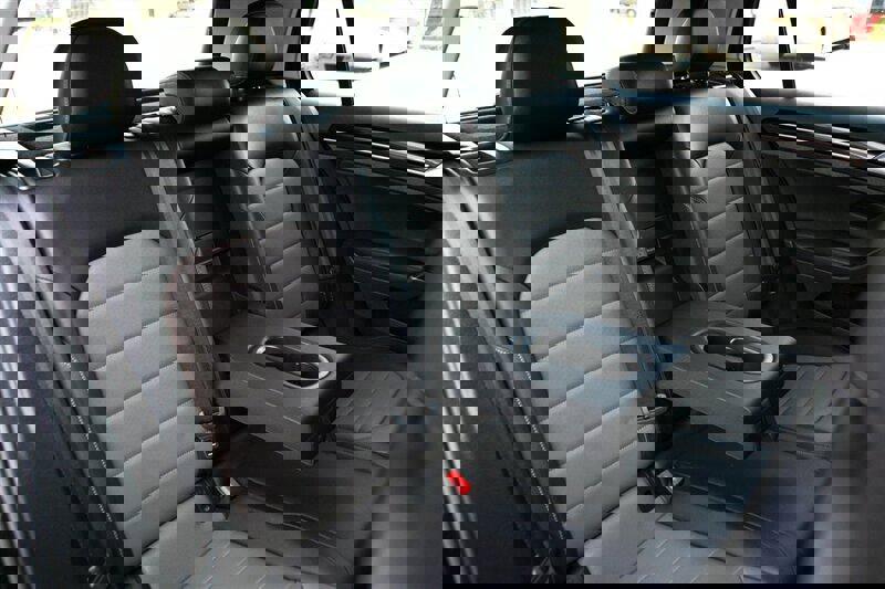 Used 2015 Volkswagen Golf SEL FWD image 18