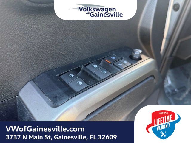 Used 2023 Toyota Tacoma SR5 RWD image 16