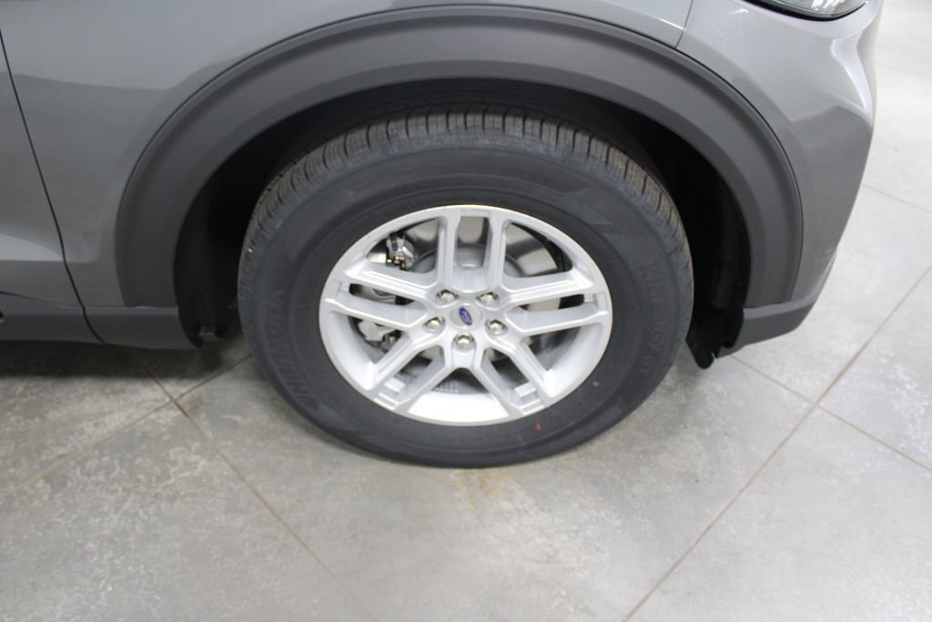 New 2026 Ford Explorer Active image 58