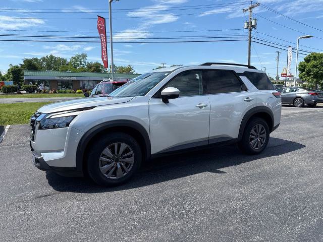 Certified 2024 Nissan Pathfinder SV AWD/4WD image 7