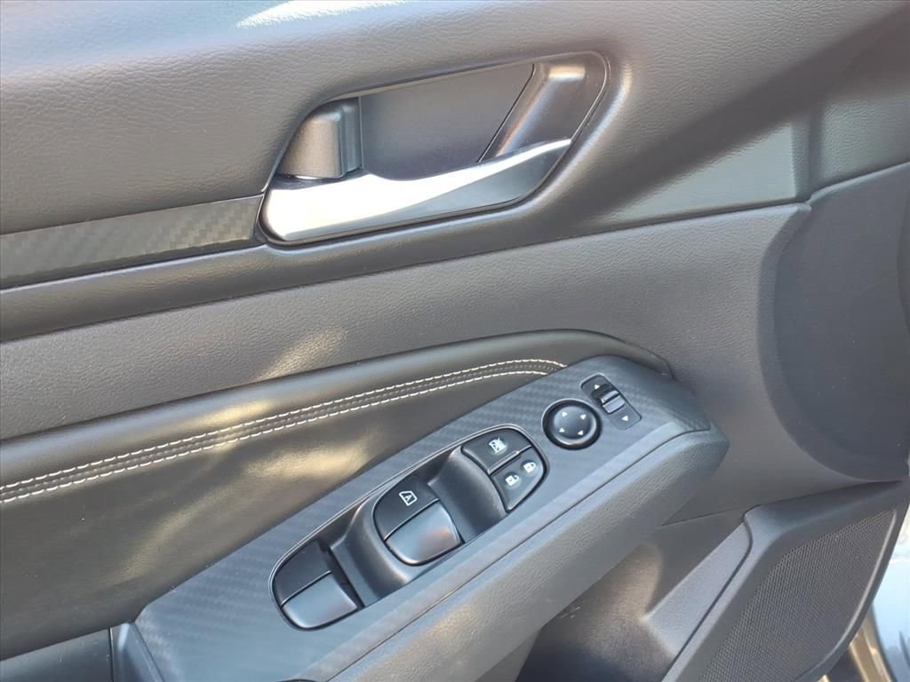 Used 2019 Nissan Altima 2.5 S image 4