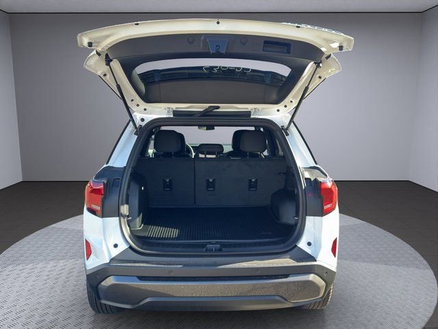New 2026 GMC Terrain Elevation w/ LPO, Floor Liner Package image 24