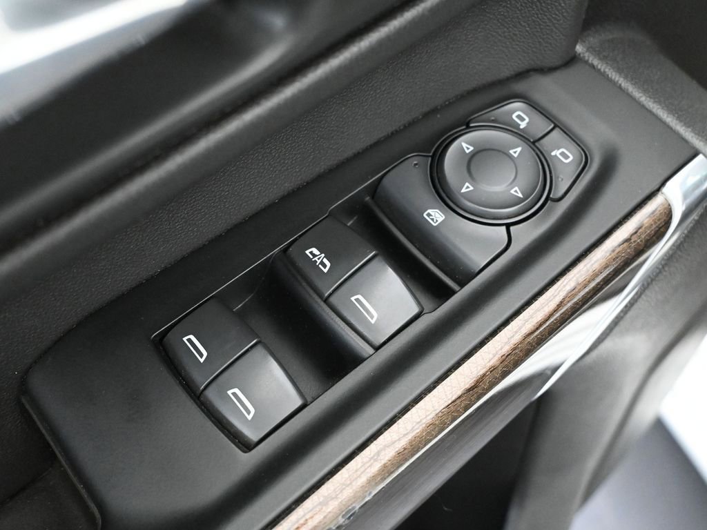 Used 2023 Chevrolet Silverado 2500 LT image 23