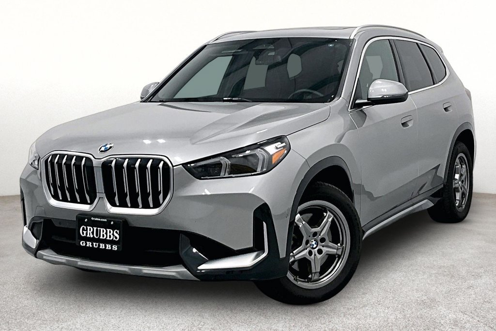 Used 2026 BMW X1 xDrive28i AWD/4WD image 11