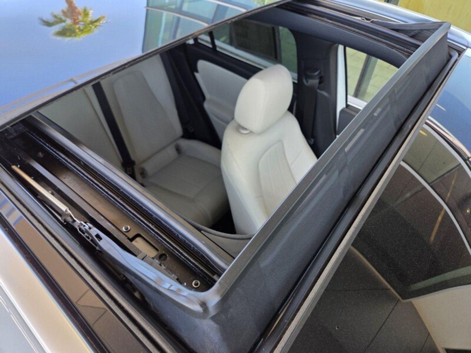 Certified 2026 Mercedes-Benz GLA 250 w/ Exclusive Package image 22