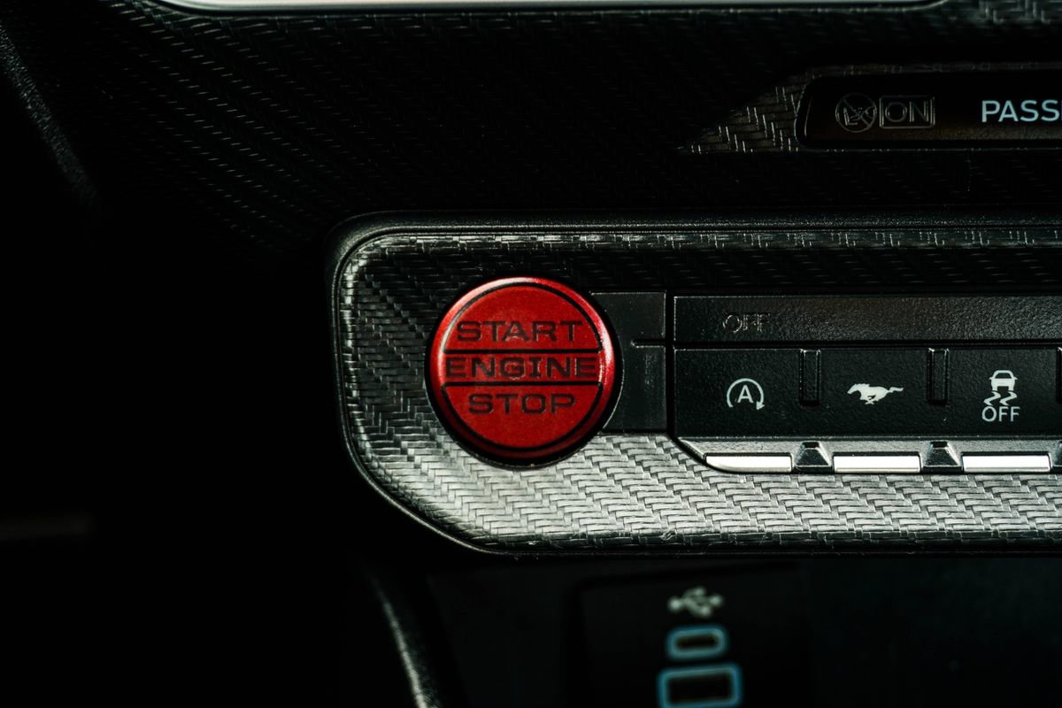 Used 2024 Ford Mustang Premium image 22