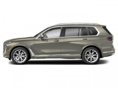 Used 2023 BMW X7 M60i image 3