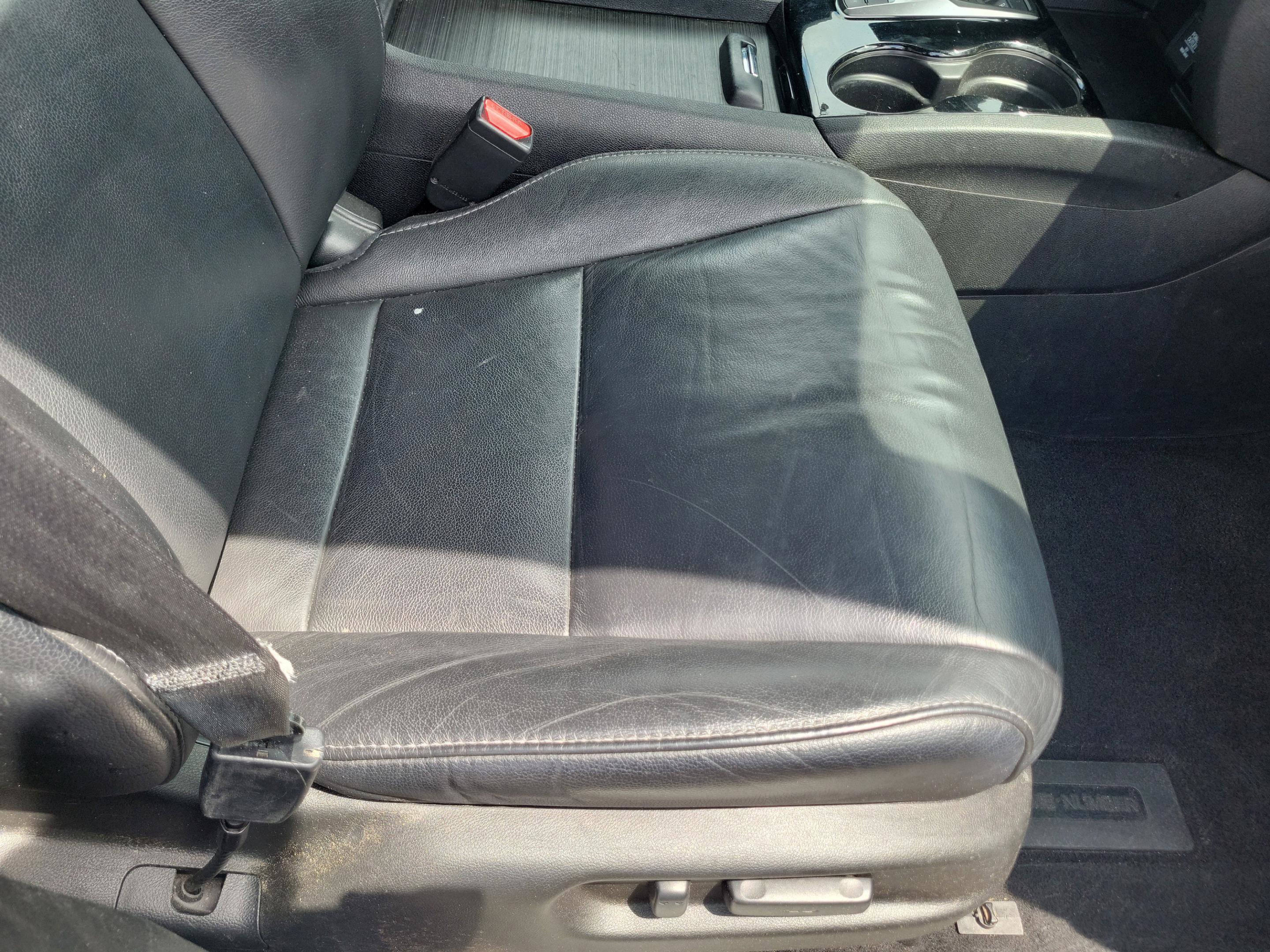 Used 2018 Honda Pilot Touring image 19