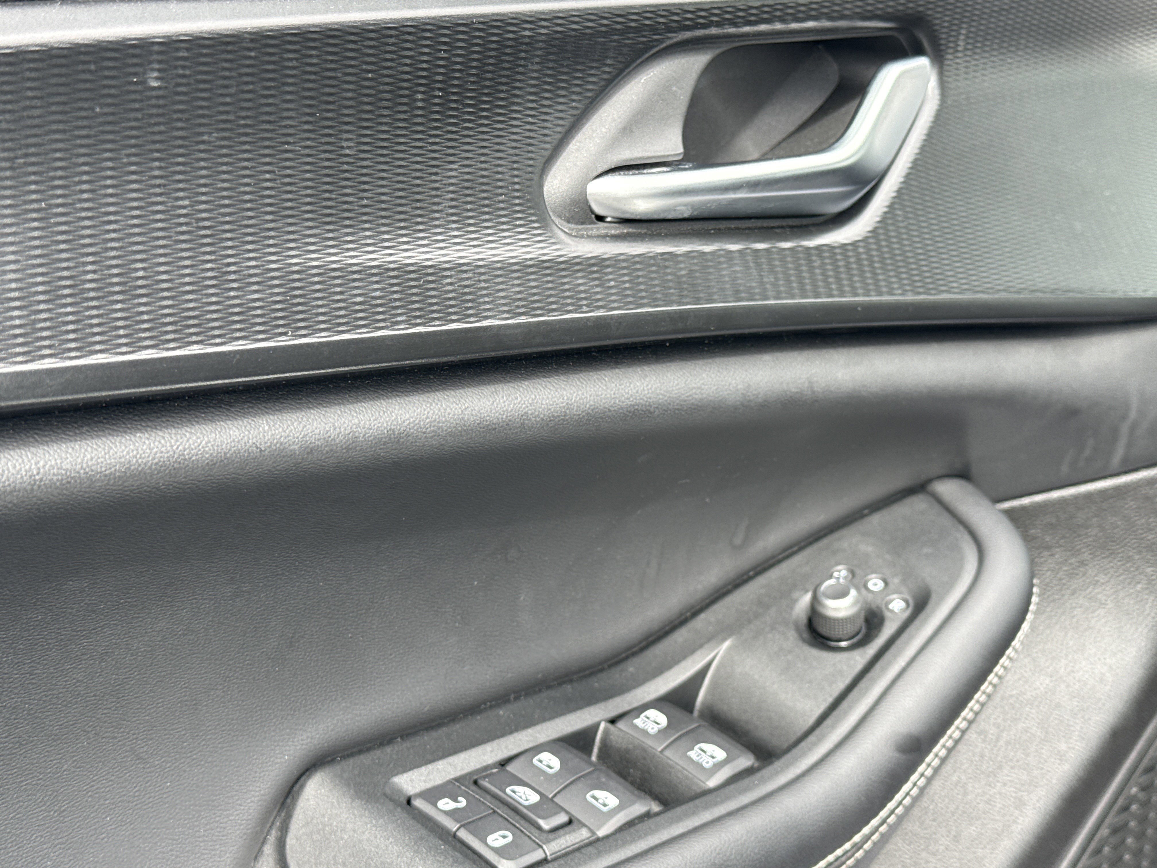 Used 2023 Jeep Grand Cherokee Laredo X w/ Luxury Tech Group I image 14