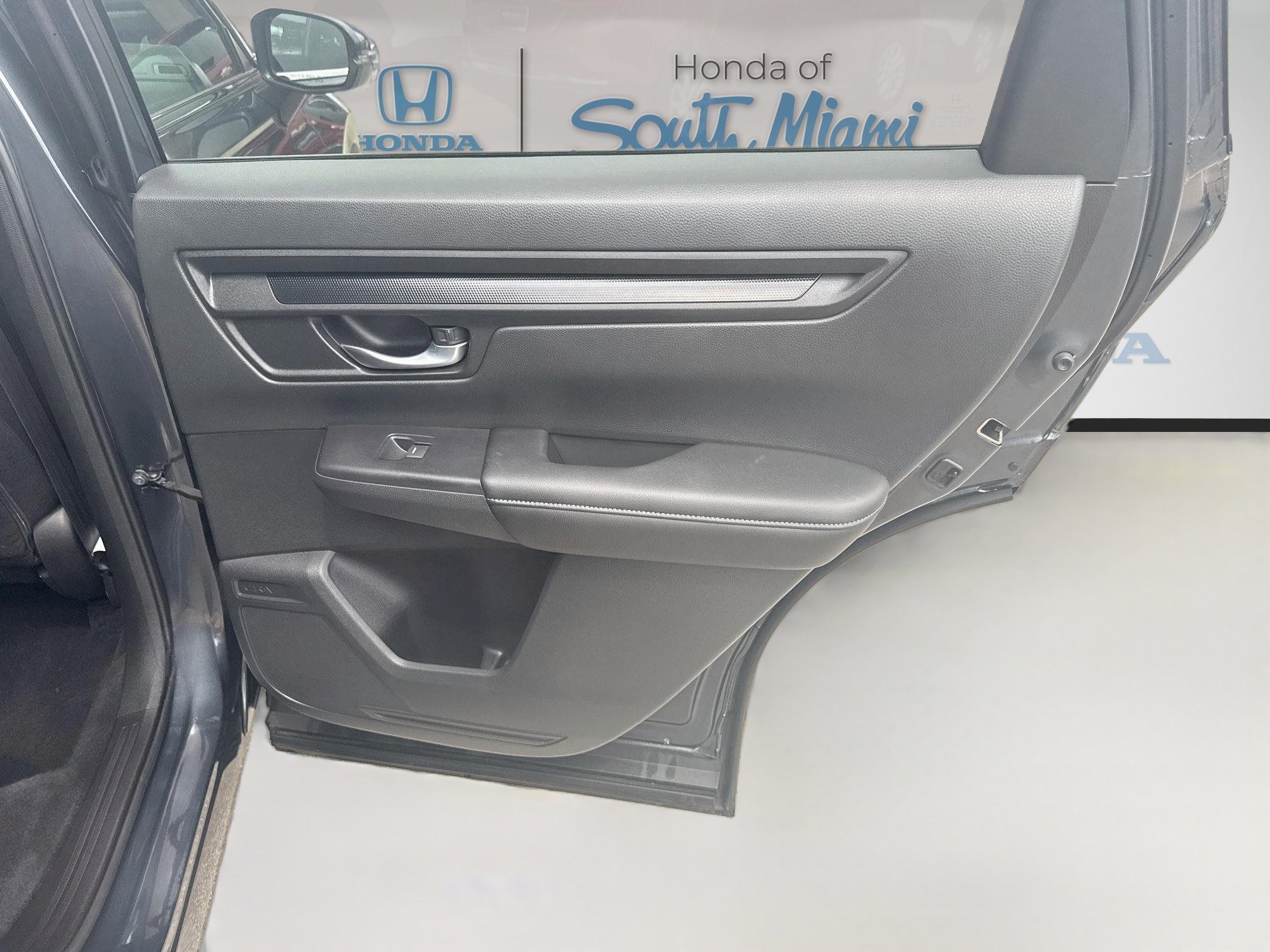 Certified 2025 Honda CR-V EX image 30