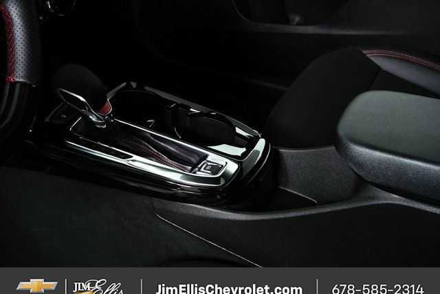 New 2026 Chevrolet Trax RS w/ Sunroof Package FWD image 15