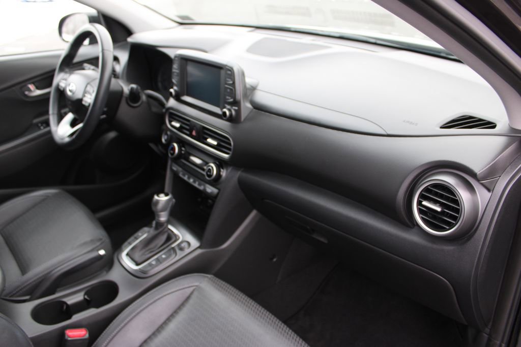Used 2020 Hyundai Kona Limited image 45
