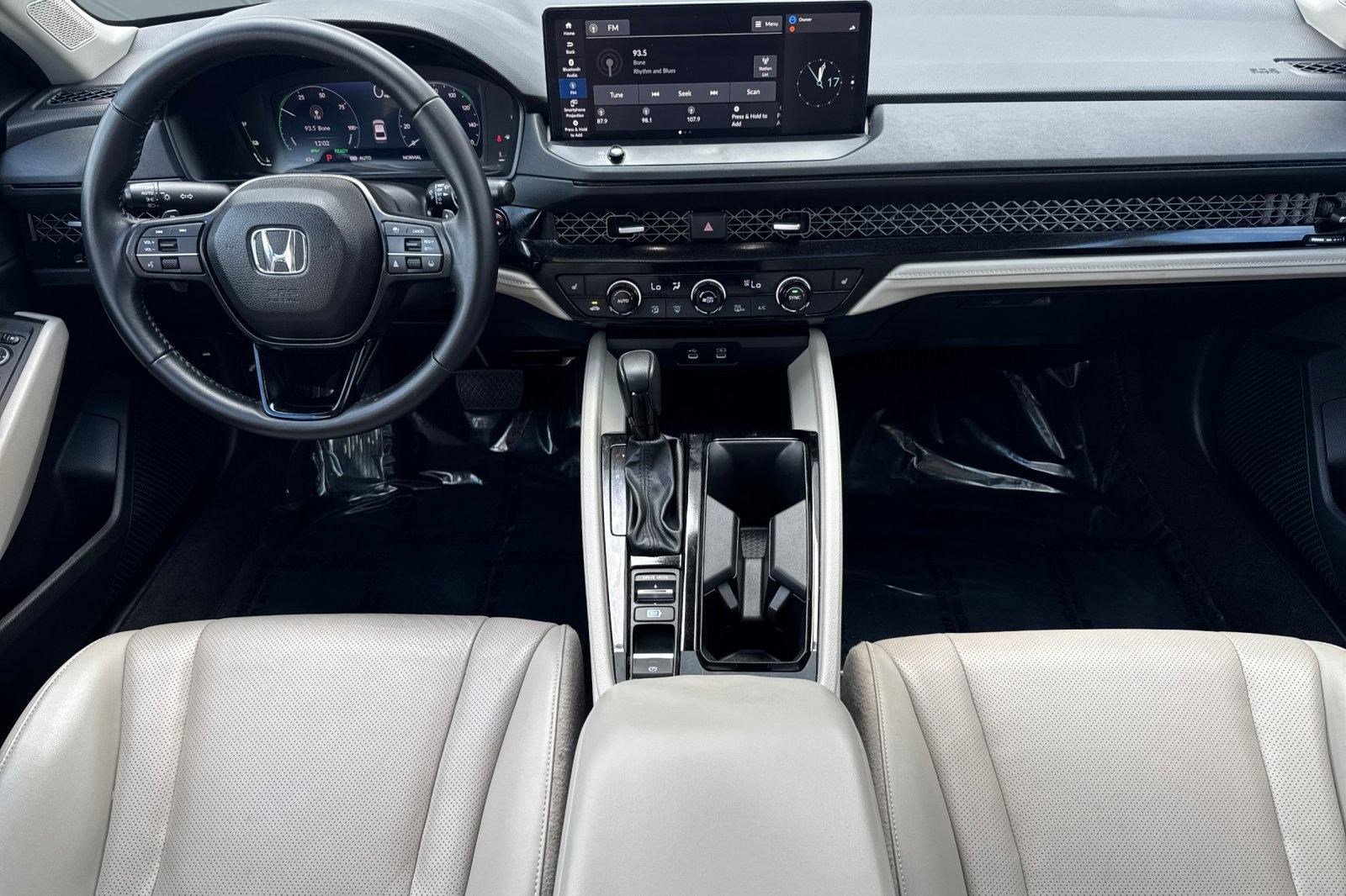 Certified 2024 Honda Accord EX-L image 17