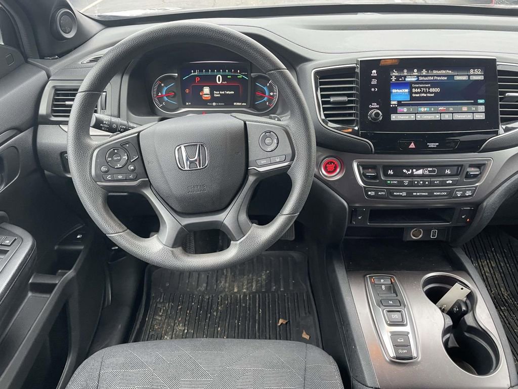 Used 2022 Honda Pilot Sport image 24