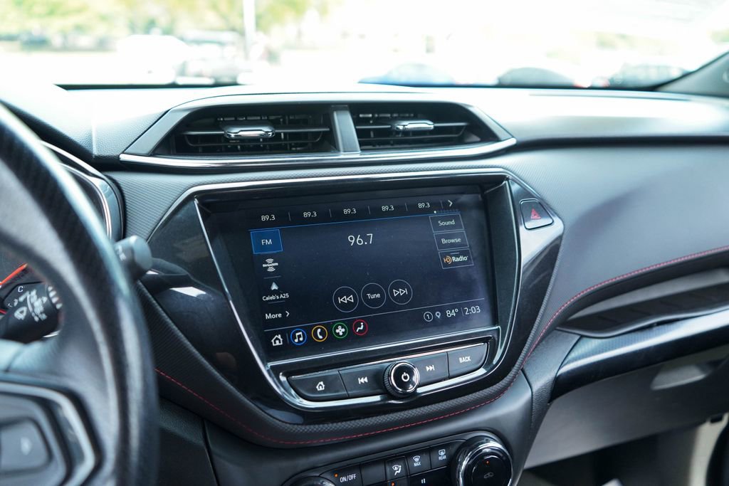 Used 2021 Chevrolet TrailBlazer RS w/ Technology Package image 20