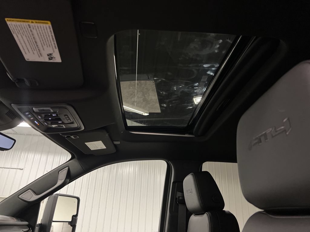 New 2026 GMC Sierra 2500 AT4 w/ AT4 Premium Plus Package AWD/4WD image 28