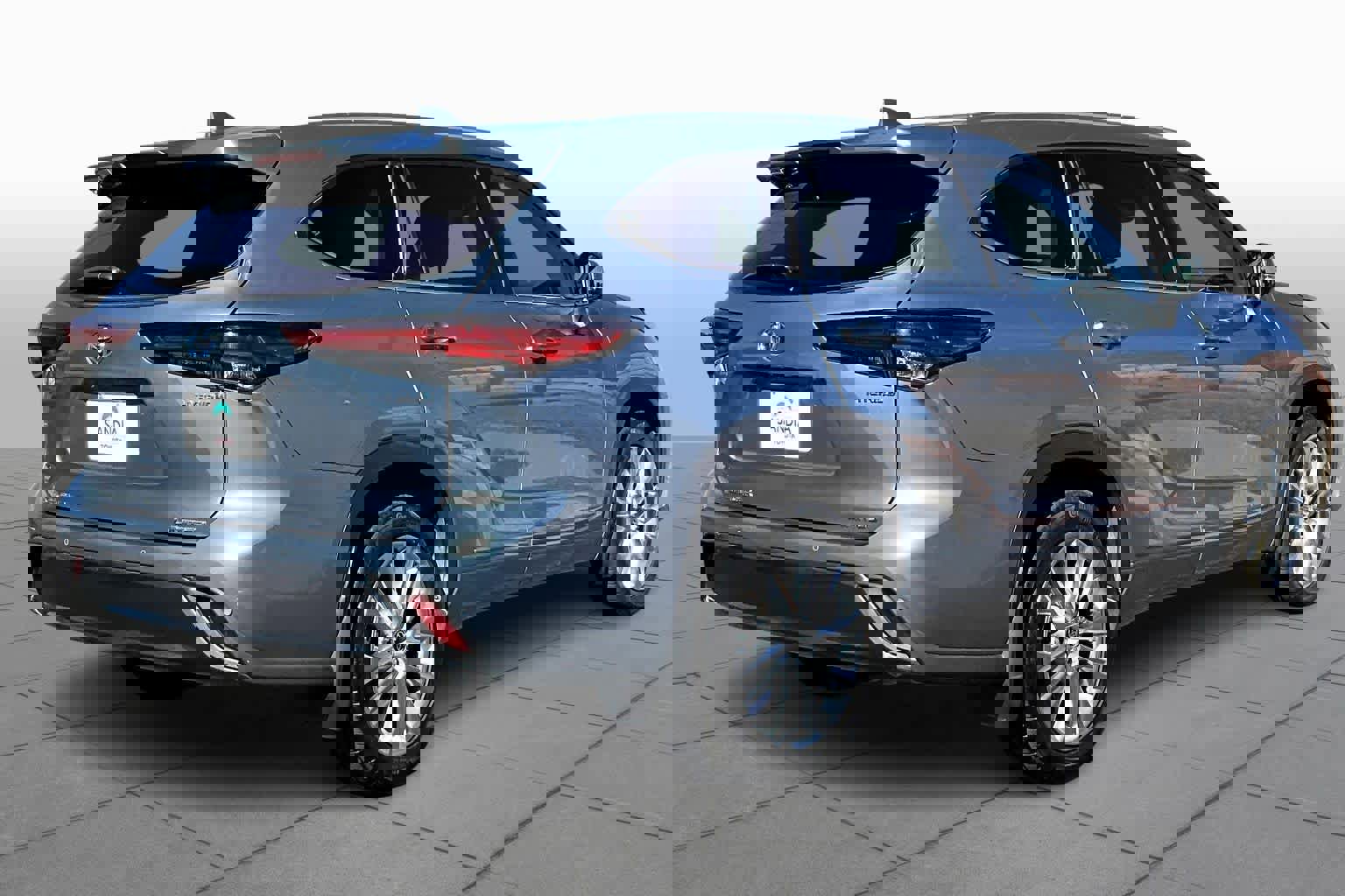 Certified 2022 Toyota Highlander Limited image 11