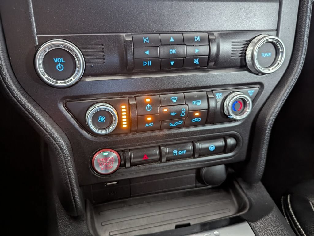 Used 2023 Ford Mustang GT RWD image 18