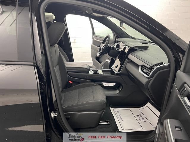 Used 2025 GMC Acadia Elevation FWD image 42