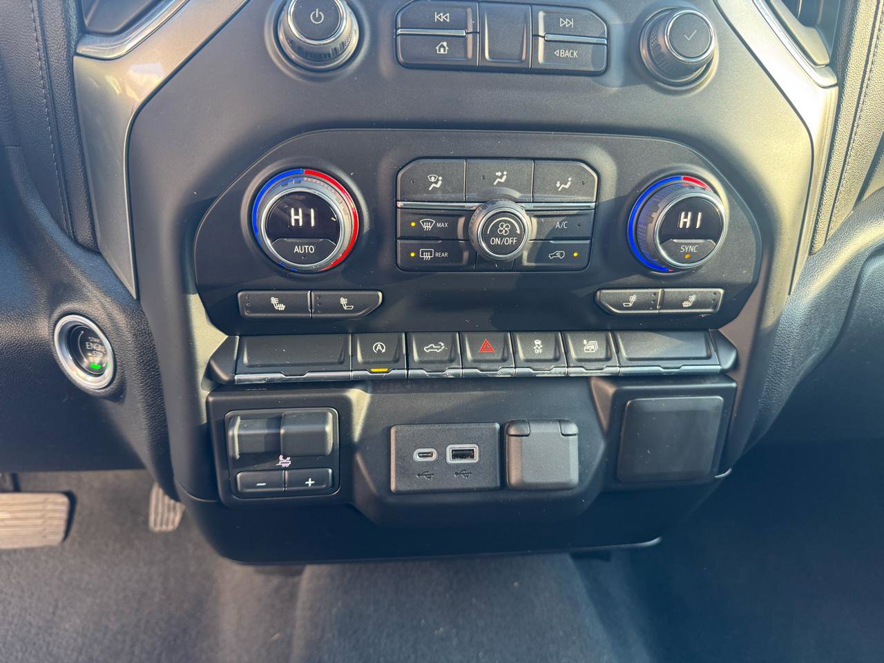 Used 2021 Chevrolet Silverado 1500 RST image 19