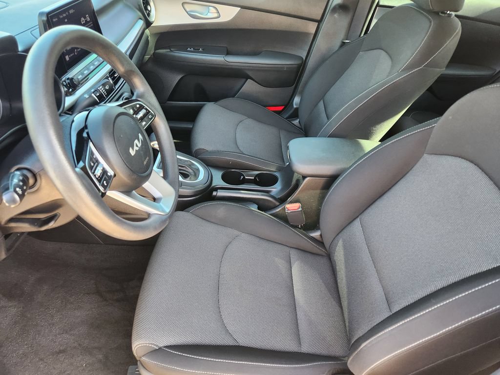 Certified 2024 Kia Forte LXS FWD image 22