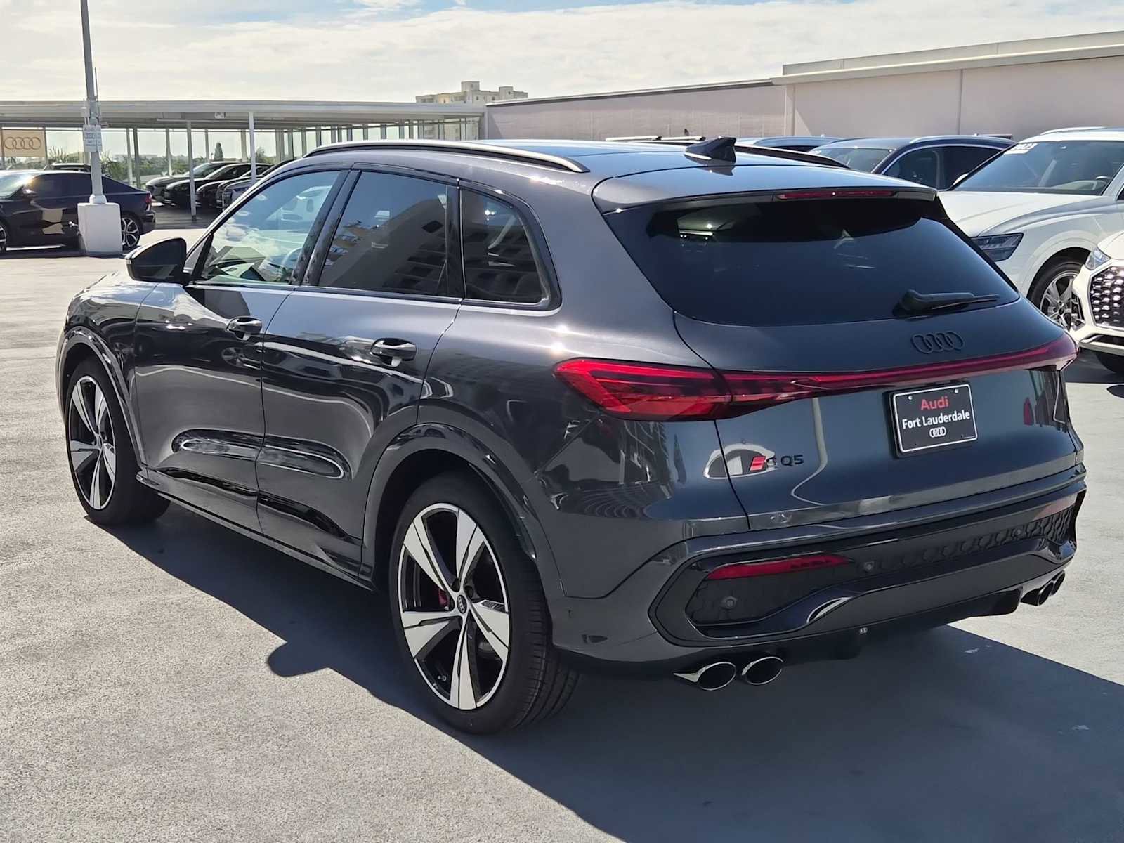 New 2025 Audi SQ5 Premium Plus image 4