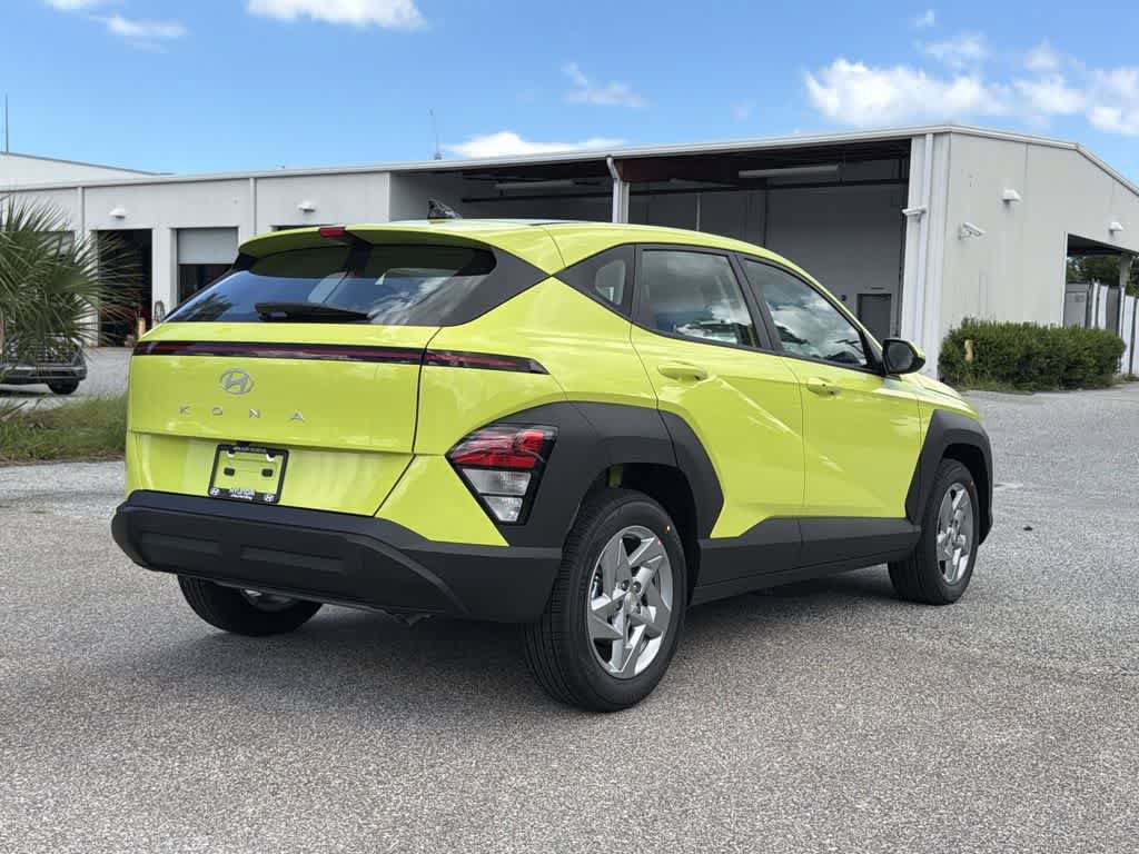 New 2027 Hyundai Kona SE FWD image 7