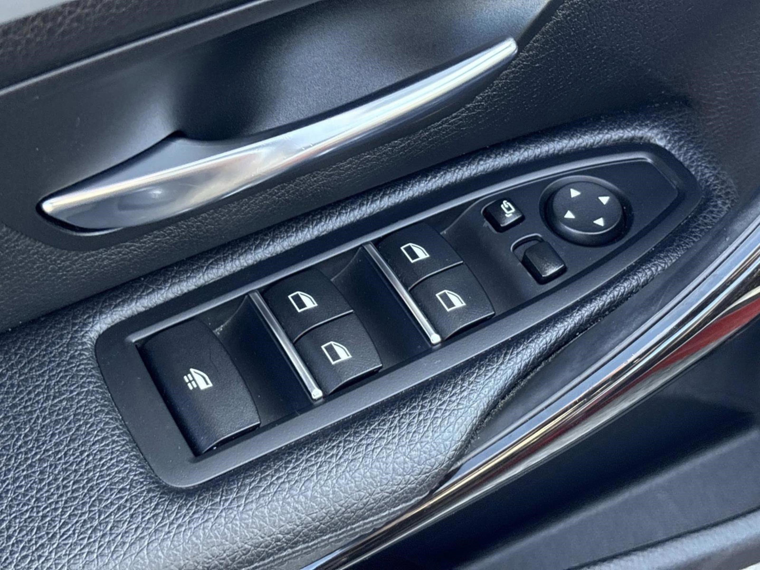 Used 2019 BMW 430i Convertible w/ Convenience Package image 22