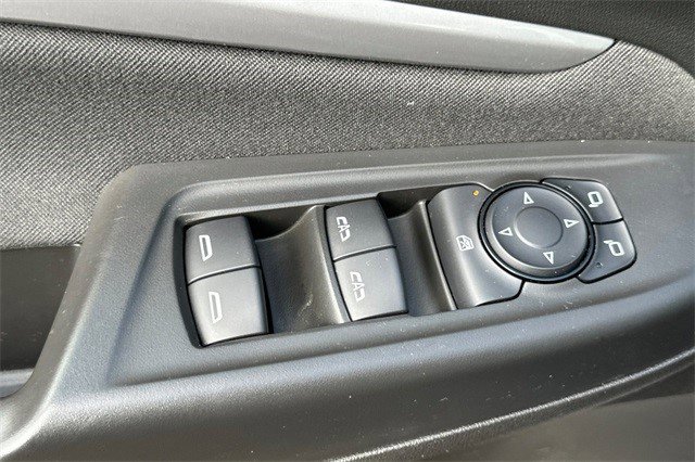 Certified 2022 Chevrolet Bolt EUV LT w/ Comfort Package image 11