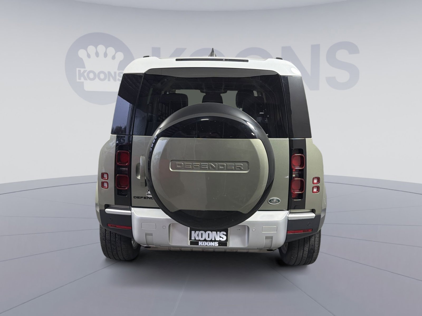 Used 2023 Land Rover Defender 110 S image 5