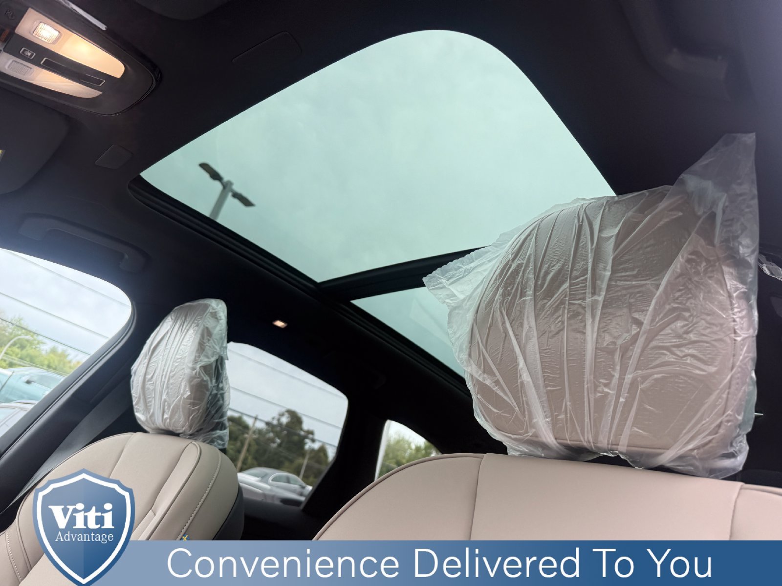 New 2027 Volvo XC60 B5 Plus AWD/4WD image 14