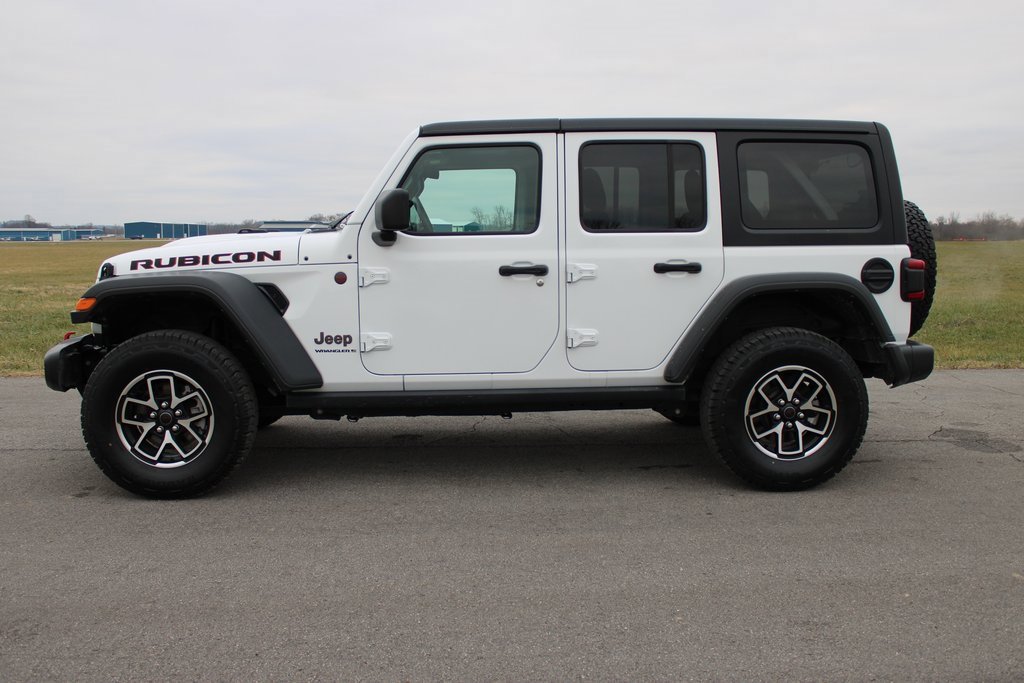 Used 2024 Jeep Wrangler Unlimited Rubicon image 4