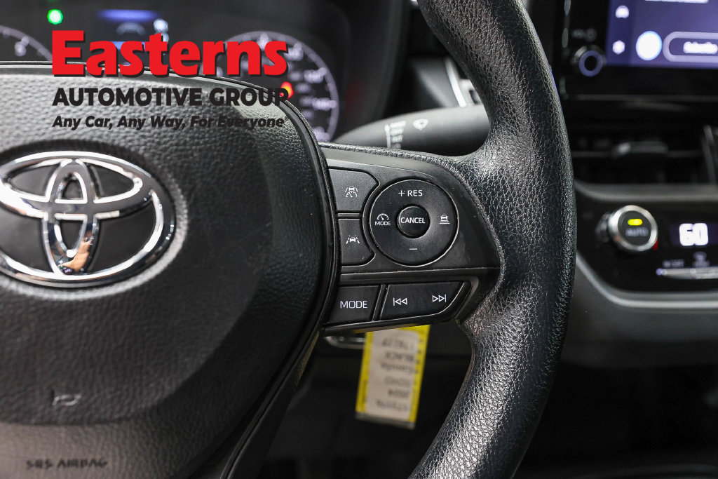 Used 2024 Toyota Corolla LE FWD image 16