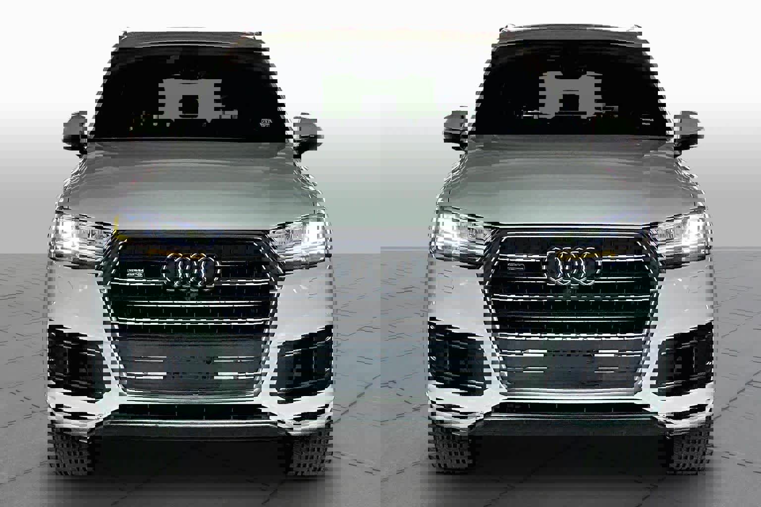 Used 2017 Audi Q7 3.0T Premium Plus image 3