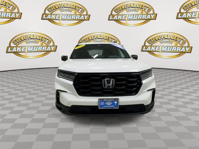 Used 2025 Honda Pilot Sport image 6