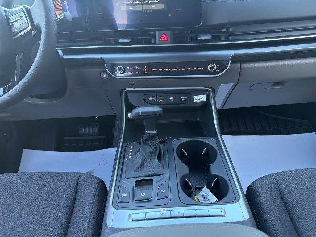 New 2026 Kia Carnival LX image 26